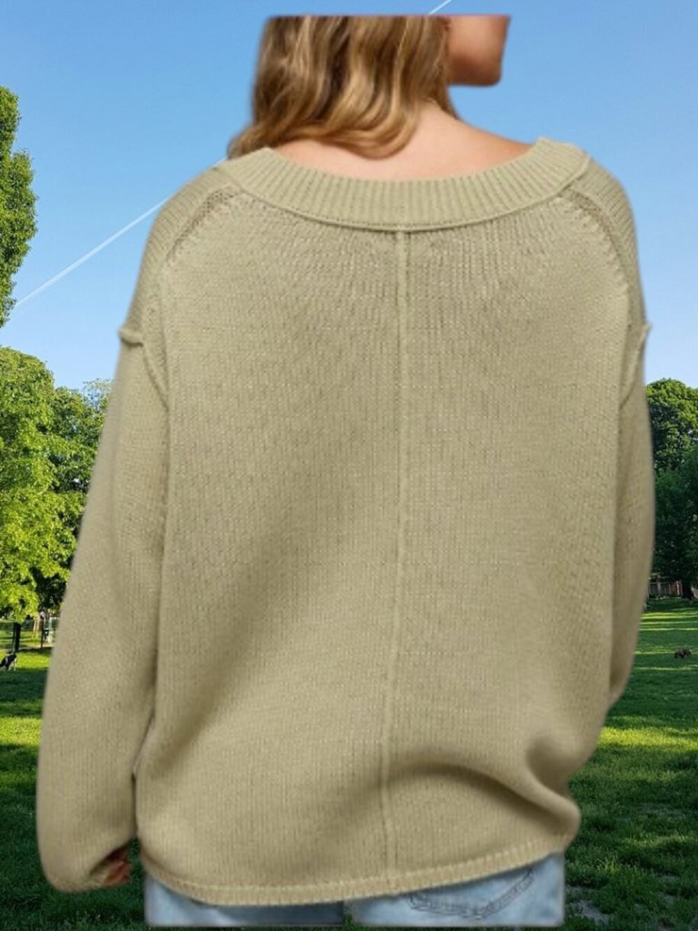 NEW!!! AMERICAN EAGLE GREEN V- NECK OVERSIZED SWEATER - SIZE L - Picture 4 of 7